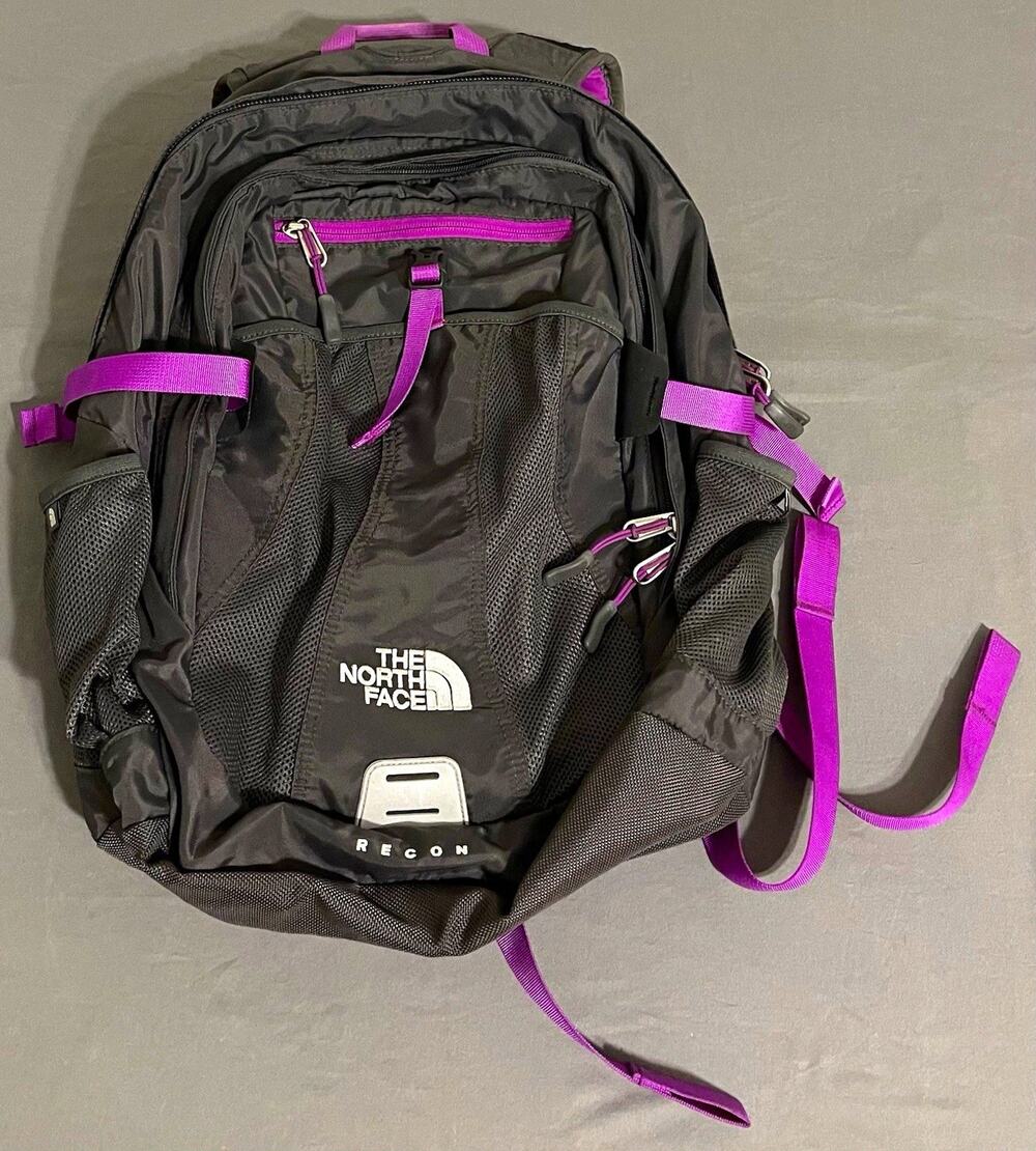 The North Face Womens Recon Backpack 28L Charcoal Grey Purple FlexVent A93E